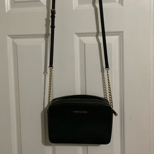 Michael Kors Purse 🖤